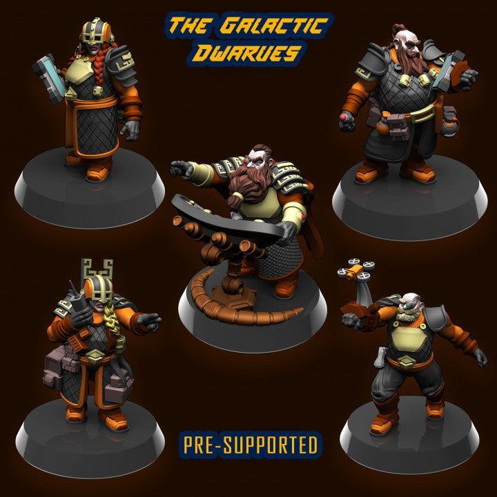 Greta, Armored Dwarf Strategist Miniature | Galactic Tactical Squad Member - Plague Miniatures