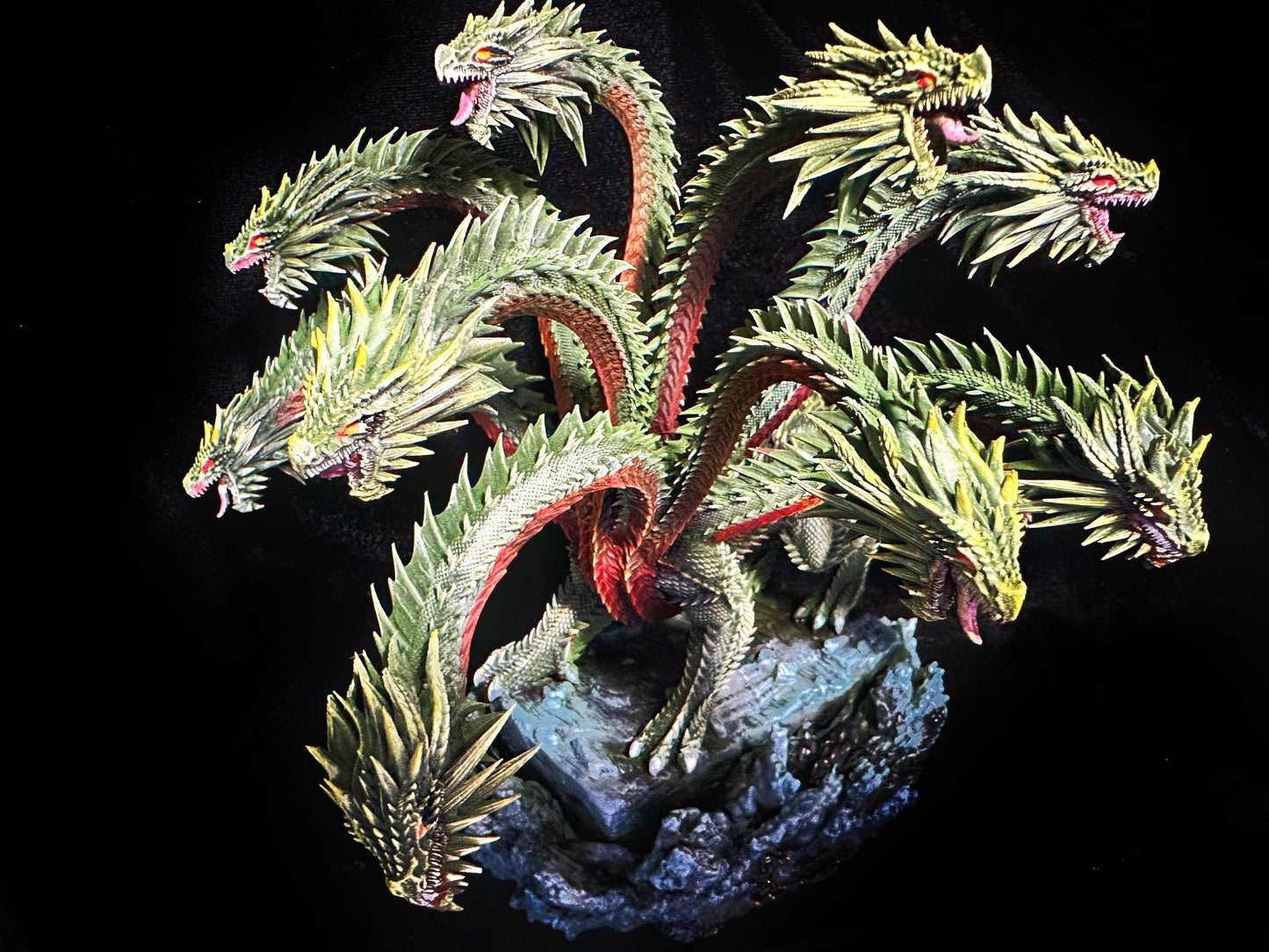 Hydra Monster Miniature | Multi-Headed Serpent for Dungeons and Dragons | 32mm Scale - Plague Miniatures