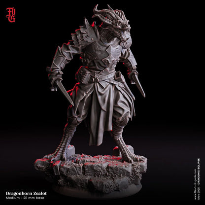 Dragonborn Zealot | Draconian Rogue Miniature | 32mm Scale or 75mm Scale - Plague Miniatures