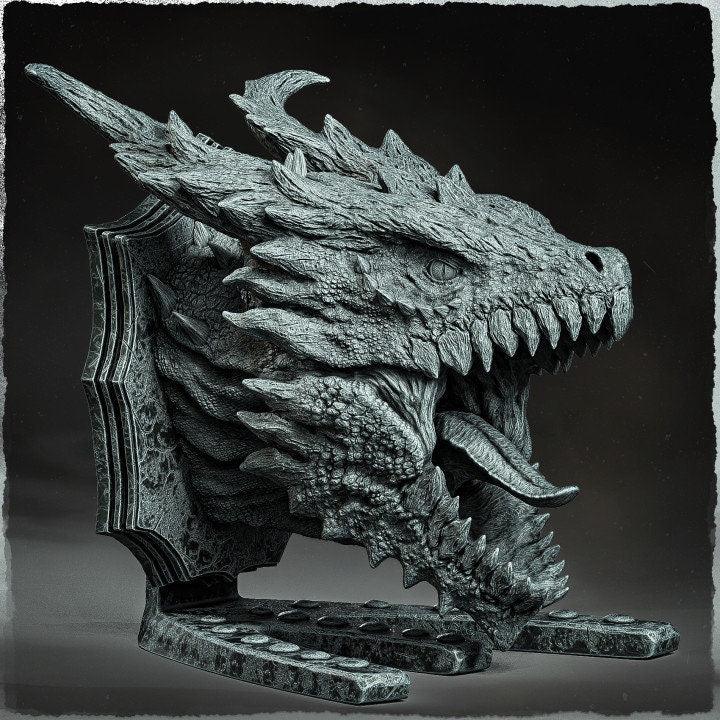 Emerald Dragon Trophy Statue | Fantasy Dragon Decor for Tabletop Gaming Enthusiasts - Plague Miniatures