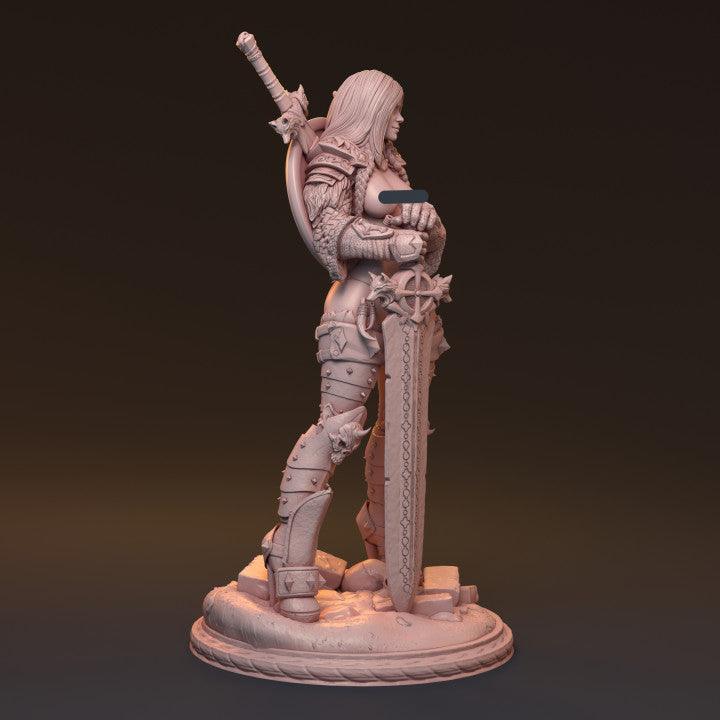 Gaedel, Fierce Lady Knight | Elegant Fantasy Warrior Resin Bust Statue - Plague Miniatures