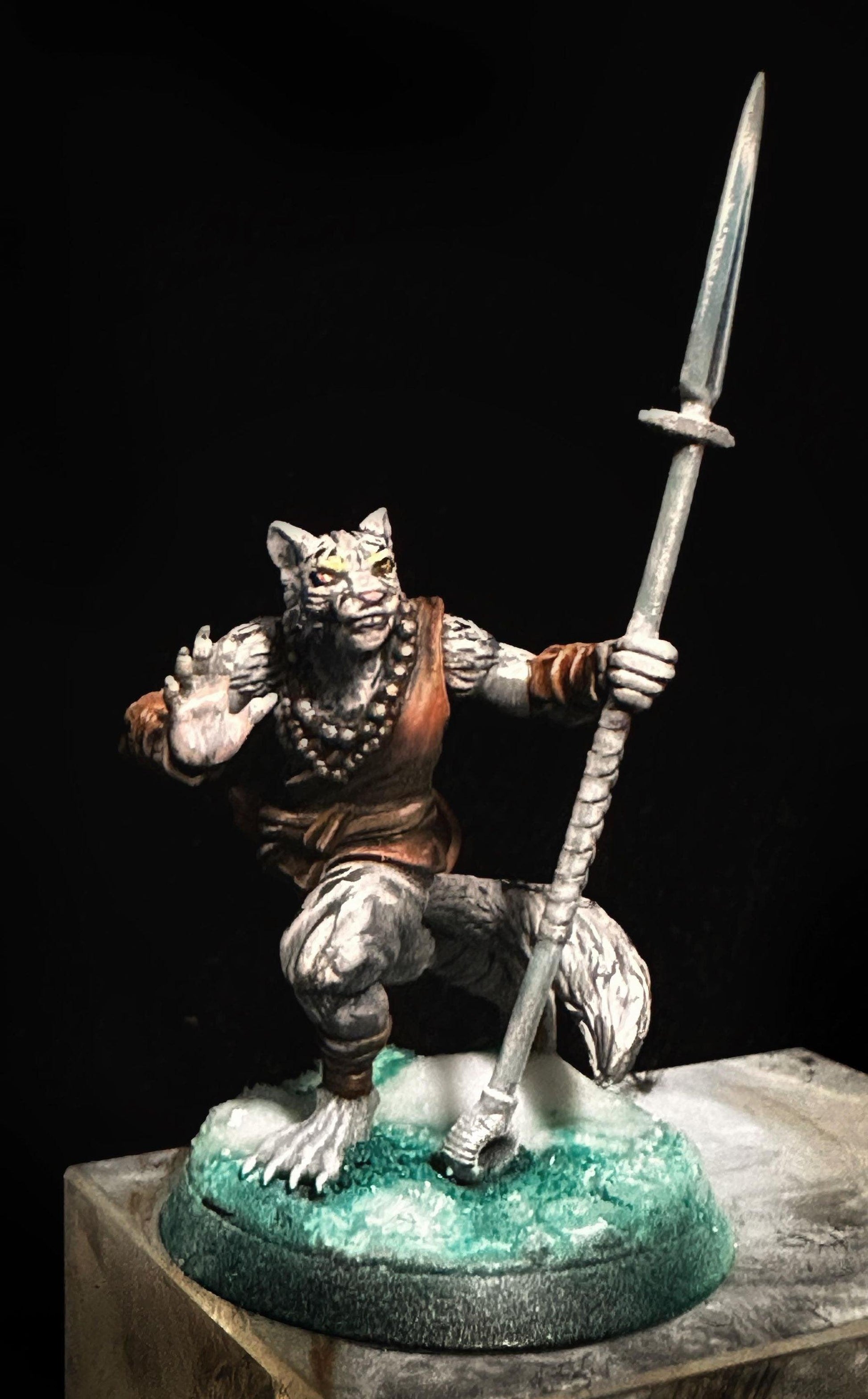 Katmandari Monk | Dragon's Forge | 32mm Scale | High Detail | Tabletop Gaming | DnD Miniature | Dungeons and Dragons dnd 5e - Plague Miniatures
