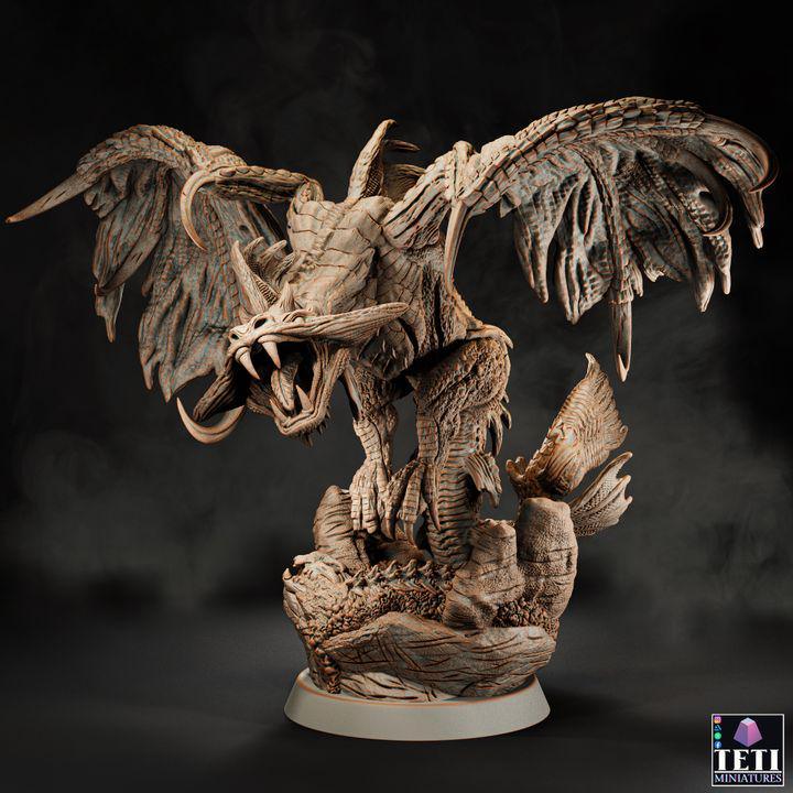 Scoriax, Desert Wyvern Miniature | Large Monstrosity Dragon - Plague Miniatures