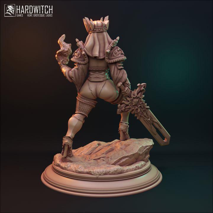Sisters of the Night, Royal Warriors in Silk and Steel | Battle-Ready Female Miniatures | 32mm Scale - Plague Miniatures