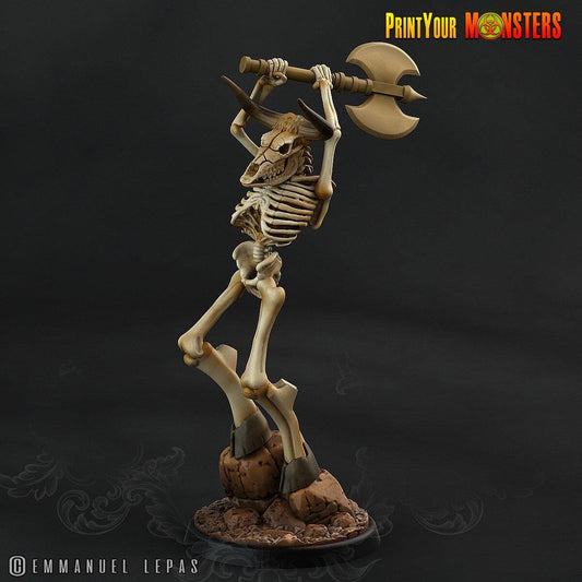 Axe Attack Skeletal Minotaur Miniature | Undead Monster Figurine DnD 5e - Plague Miniatures