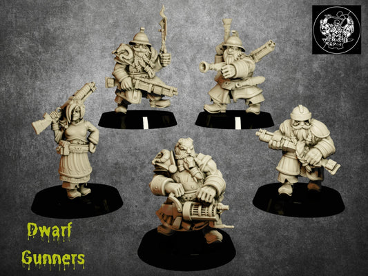 Dwarf Gunner Miniature Set | Arsenal of the Dwarven Army | 32mm Scale - Plague Miniatures