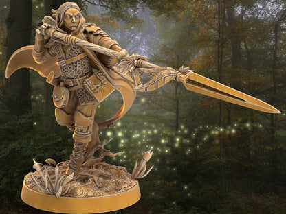 Elf Ranger Miniature - Lindrahil Tiligein | Dragon's Forge | 32mm DnD 5e | Tabletop Gaming DnD Miniature | Dungeons and Dragon - Plague Miniatures