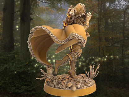 Elf Ranger Miniature - Lindrahil Tiligein | Dragon's Forge | 32mm DnD 5e | Tabletop Gaming DnD Miniature | Dungeons and Dragon - Plague Miniatures