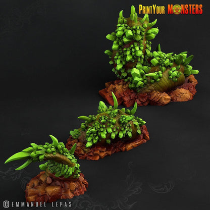 Emerald Worm Miniature | Rock Worm Monster for Dungeons and Dragons - Plague Miniatures