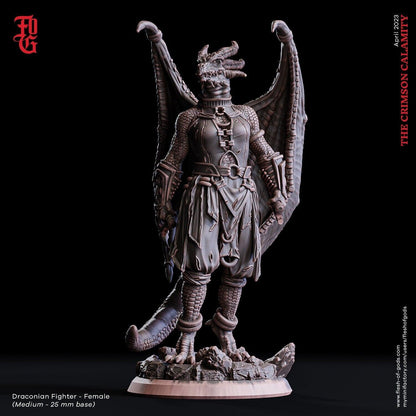 Female Draconian Fighter Miniature | Fierce Warrior in DnD Realms | 32mm Scale - Plague Miniatures