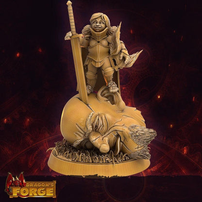 Female Halfling Fighter Miniature - 9 Poses - 32mm scale Tabletop gaming DnD Miniature Dungeons and Dragons, wargaming dnd 5e - Plague Miniatures