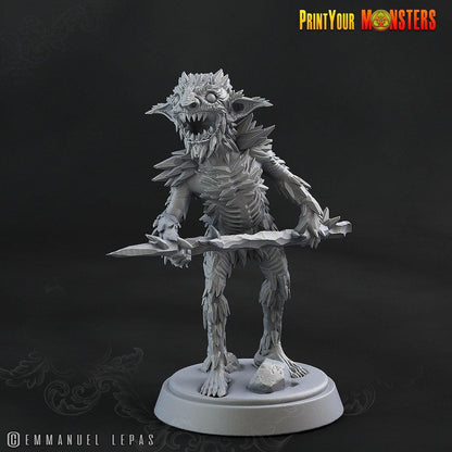 Frozen Lance Goblin Warrior Miniature | Icy Guardian for Everfrost Quests - Plague Miniatures