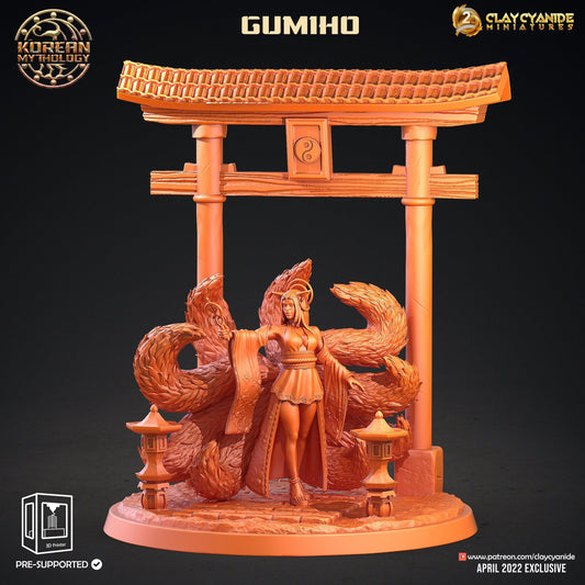 Gumiho Miniature | Bewitching Nine-Tailed Fox for Tabletop RPGs | 32mm Scale - Plague Miniatures