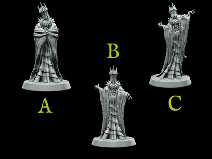 Mad Queen Miniature | 3 Poses | Pose B | 28mm scale Tabletop gaming DnD Miniature Dungeons and Dragons, undead miniature dnd 5e - Plague Miniatures