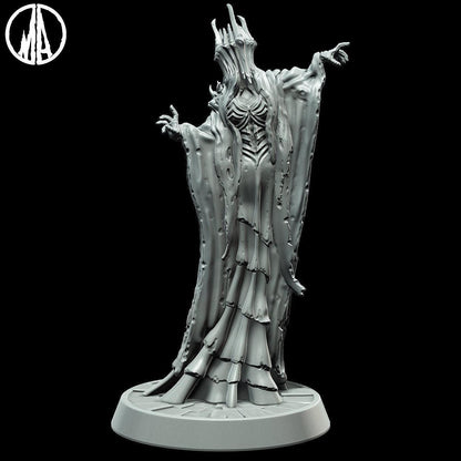 Mad Queen Miniature | 3 Poses | Pose B | 28mm scale Tabletop gaming DnD Miniature Dungeons and Dragons, undead miniature dnd 5e - Plague Miniatures