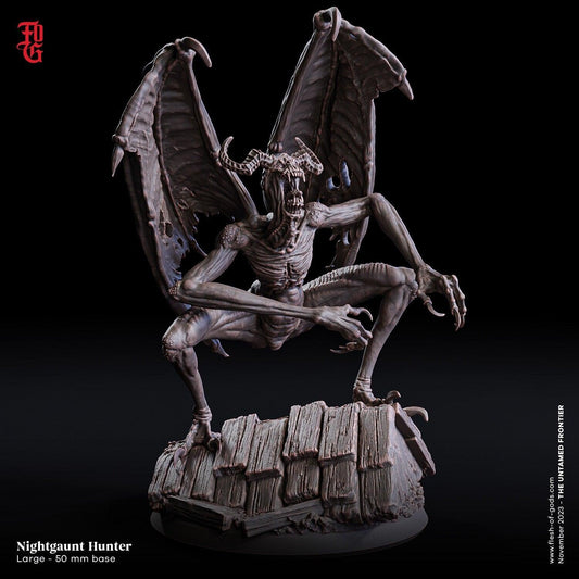 Nightgaunt Hunter Miniature | Large Flying Demon Beast for Tabletop Games | 50mm Base - Plague Miniatures shop for DnD Miniatures